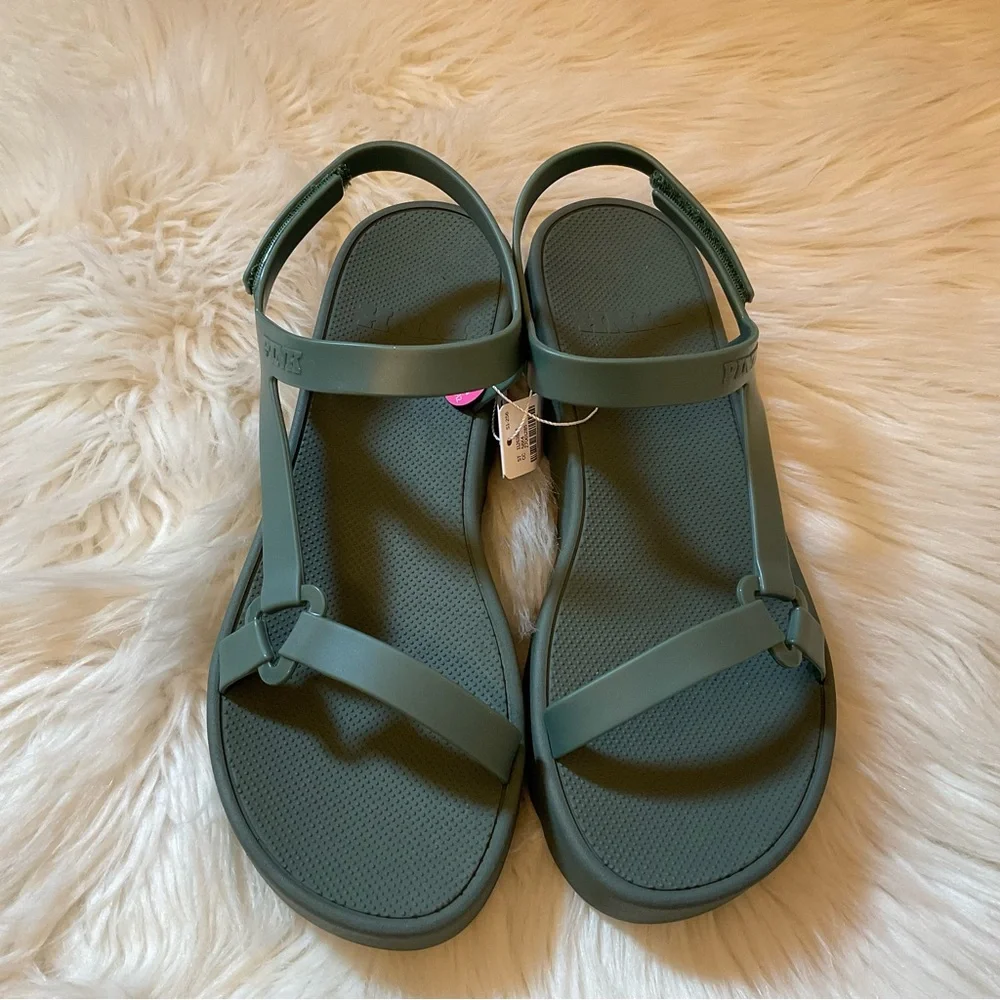 PINK Victoria’s Secret Strappy Platform Sandals - NWT - Size XL 11-12 Faded Sage